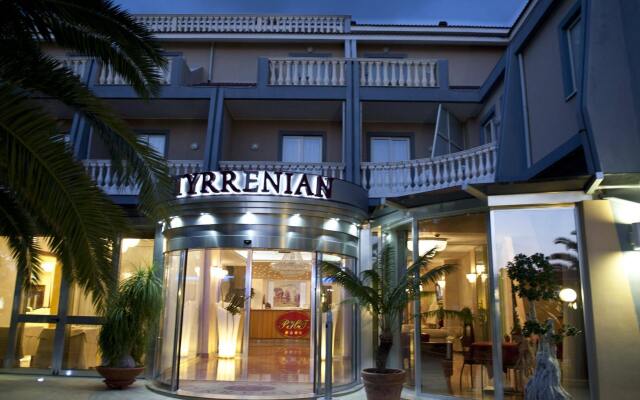 Tyrrenian Park Hotel Амантея вид на фасад