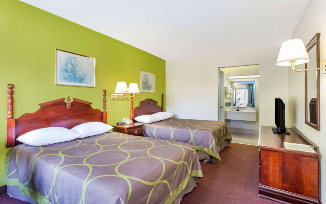 Отель Ashland Studio Inn Richmond North near Kings Dominion (Listing Partner)