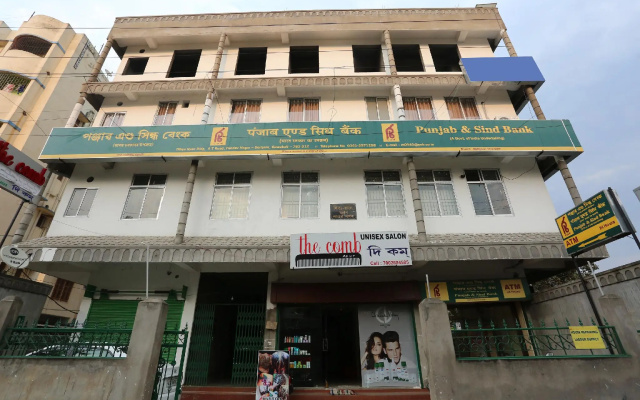 OYO 13265 Aashray Guest House