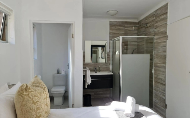 Infinity Blue Luxury Accommodation