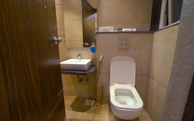 Hotel Sri Sri Executive Lodging