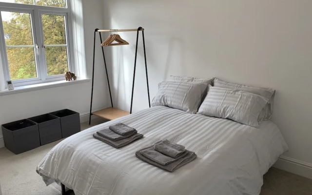 Stylish 3 Bed Apartment in Bristol