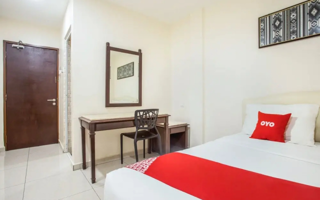 Oyo 89444 Sam Hotel