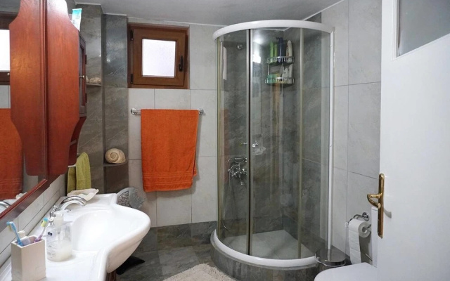 Delightful Country Mansion in ''Armeni''