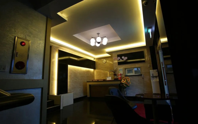 Jamjali Hotel