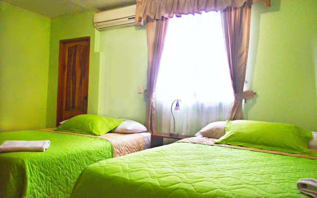 North Star - Hostal Guayaquil