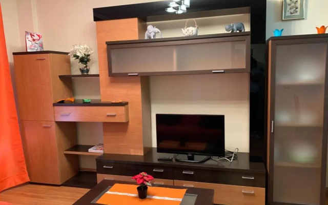 Apartamento Mota-2 Huca-Los Prados; Parking Y Wifi Gratis