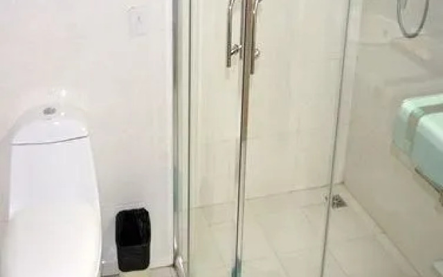Nanjing Tangquan Hotel