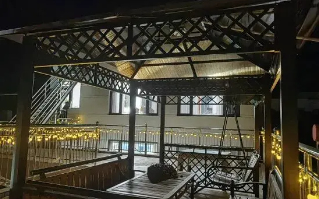 Huairou Shanju Diary Homestay