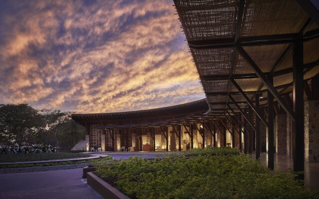 Отель Four Seasons Resort Costa Rica at Peninsula Papagayo вид на фасад