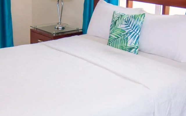 Privacy and Comfort Luxury 6 Bedroom Villa