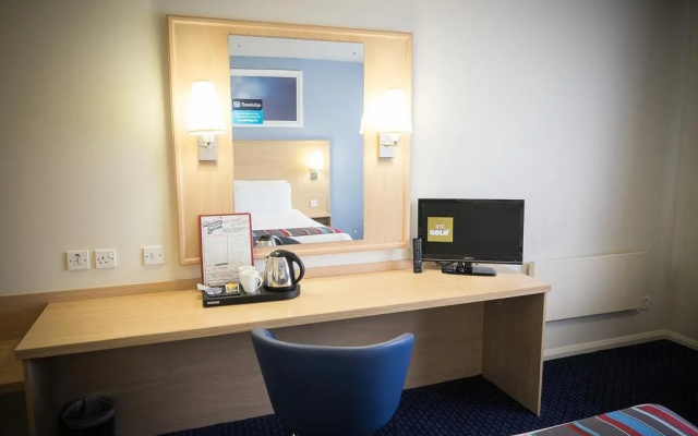Travelodge Cork Airport Hotel