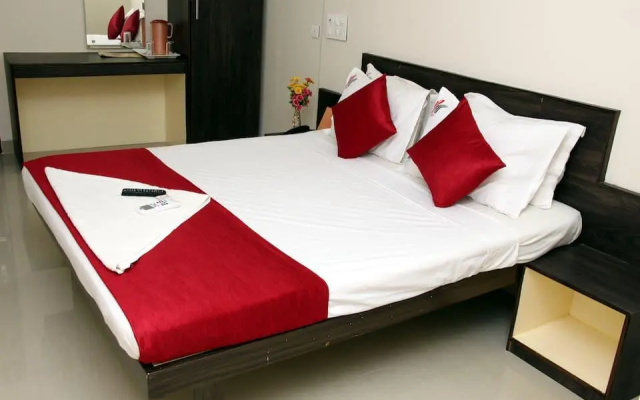 K E K Accommodation Airport Hotel