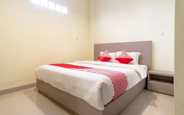 OYO 1185 Bukit Toedjoeh Residence Syariah