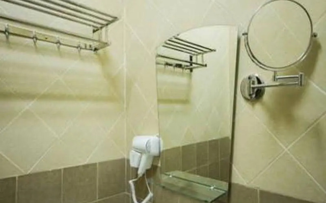 Malaz Almasi Hotel