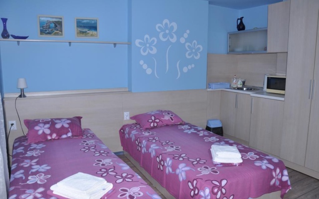 Varna Sea Garden Studios