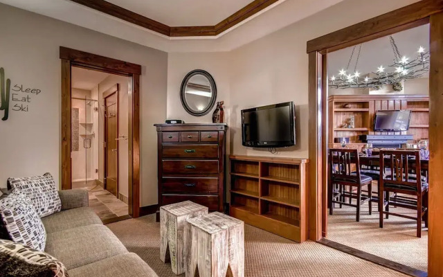Luxury 3 Bedroom Ski in, Ski out One Ski Hill Residence Located at the Base of Peak 8 with Hot Tub Access