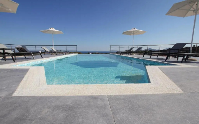 Alana Suites