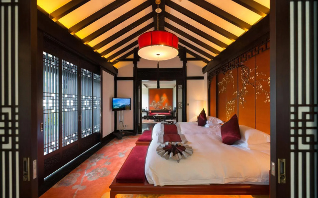 Yurun Hanyuelou Villa Resort