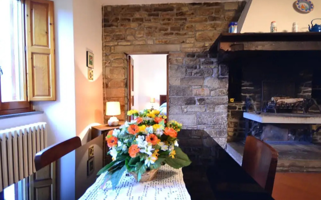 Sunny Holiday Home in Marradi Between Vicchio and Bologna