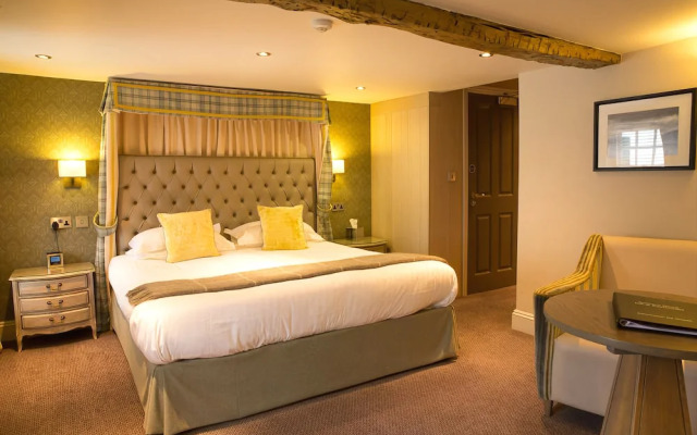 Queens Head Inn & Restaurant