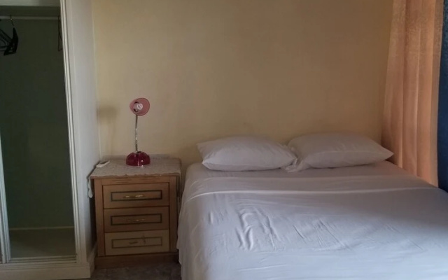 Savannes Bay Garden Inn