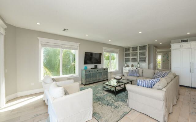 Bay View Beauty