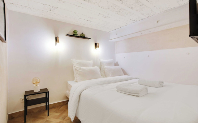 Charming Appt- 4p/1br- in the Heart of the Marais