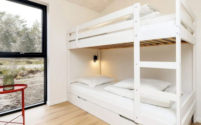5 Star Holiday Home in Albaek