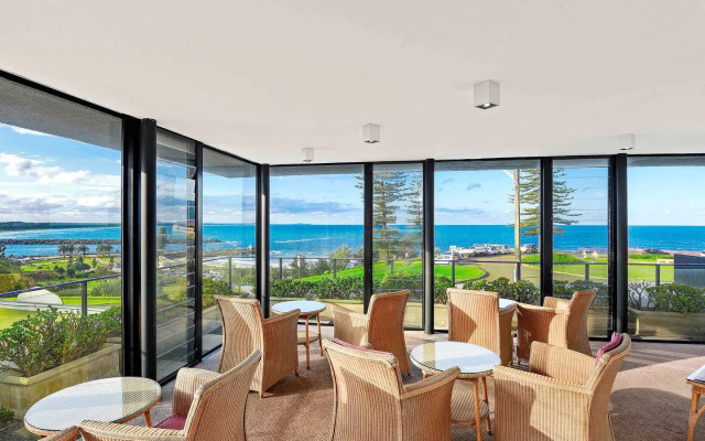 Port Macquarie Hotel