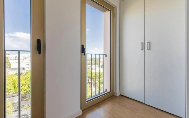 Embassy Apartment by Innkeeper