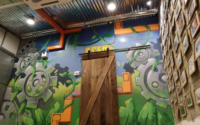 Iron Inn - Hostel