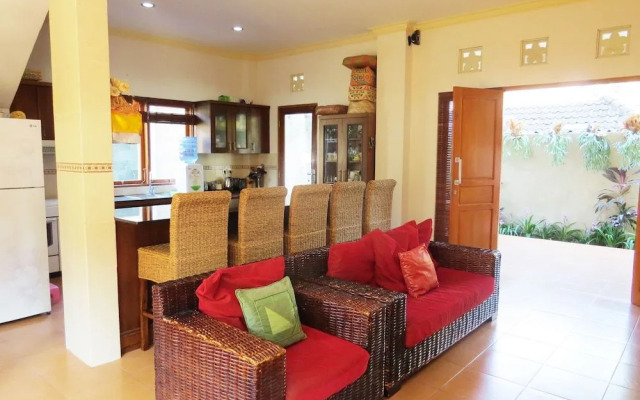 Sama's Cottages and Villas