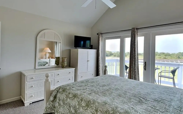 Tybee Sun and Stars by Tybee Vacation Rentals