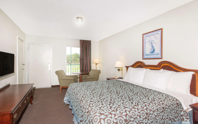 Days Inn by Wyndham West Point