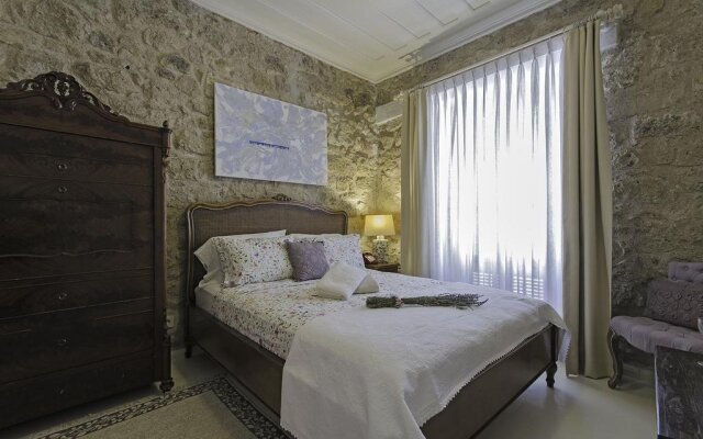 Insula Hotel & Restaurant Чешме комната для гостей