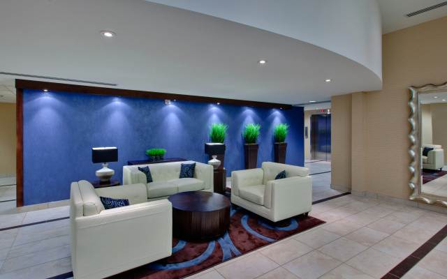 Holiday Inn Express & Suites Chatham South by IHG