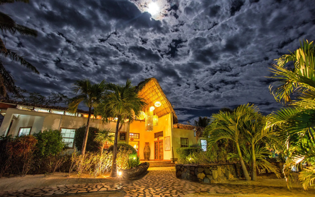 The Lodge at Jaguar Reef