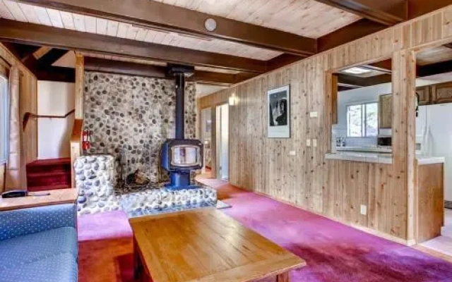 Skyline Retreat - 3BR/2BA Home