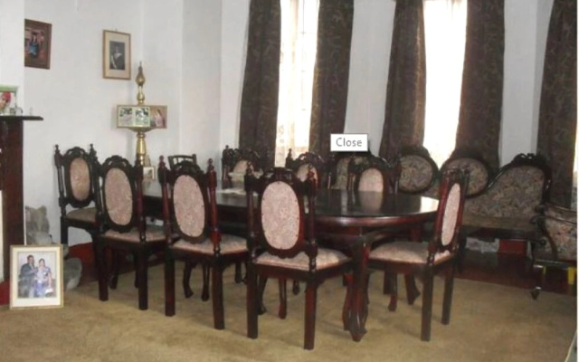 Canvil Holiday Bungalow - Nuwara Eliya