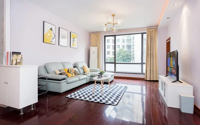 Good Time Travellers Inn- Shanghai New International Expo Apartment