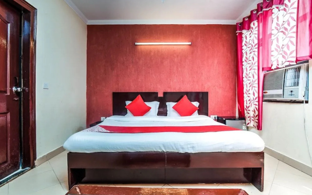 Hotel Ambica Deluxe
