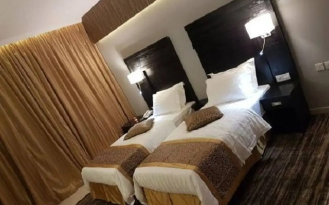 Al-Hariri Suites