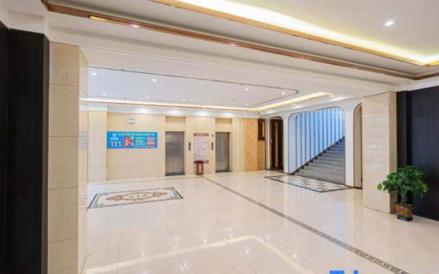 Ripple Hotel (Changzhi East Bus Station Jingli Street)