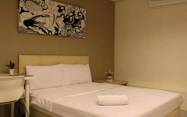 7 Star Hotel