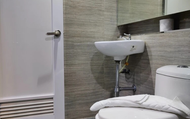 Hotel O Link Suite