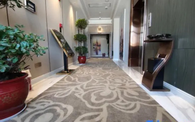 Vienna International Hotel (Kashgar Dongcheng Xiaoyalang Wetland Park Branch)