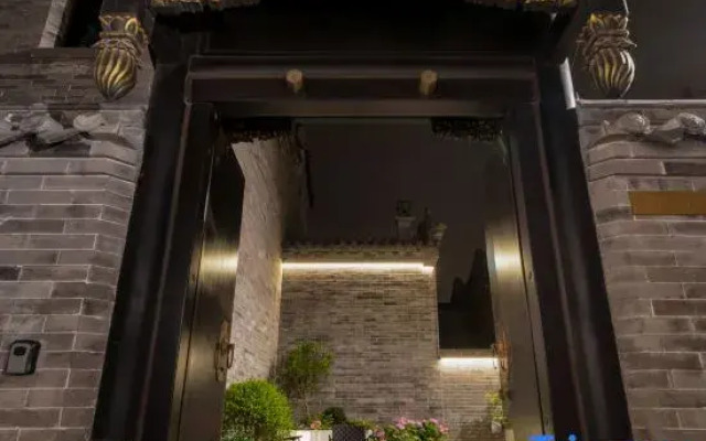 Mulan Residence (original designer homestay in the ancient city)