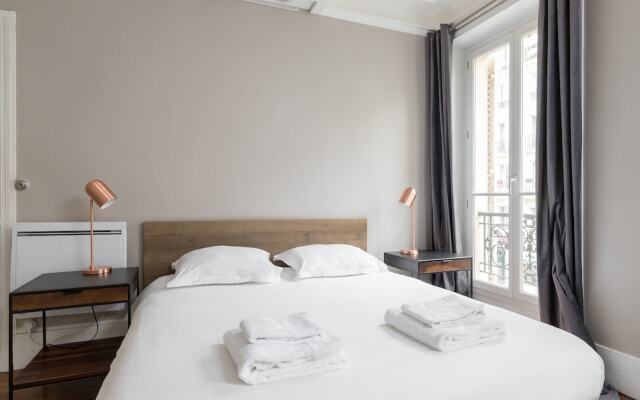 Отель Jussieu - Latin Quarter Apartment Франция, Париж - отзывы, цены и фото номеров - забронировать отель Jussieu - Latin Quarter Apartment онлайн комната для гостей