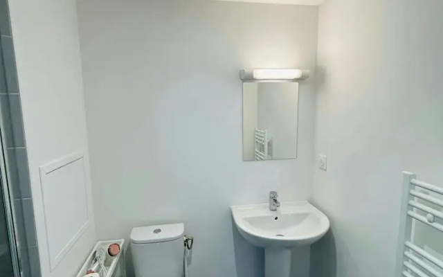 We Live In R - Suite 201